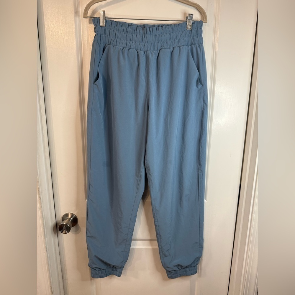 Athleta Girl Light Blue Run Free Joggers - Size XXL/16